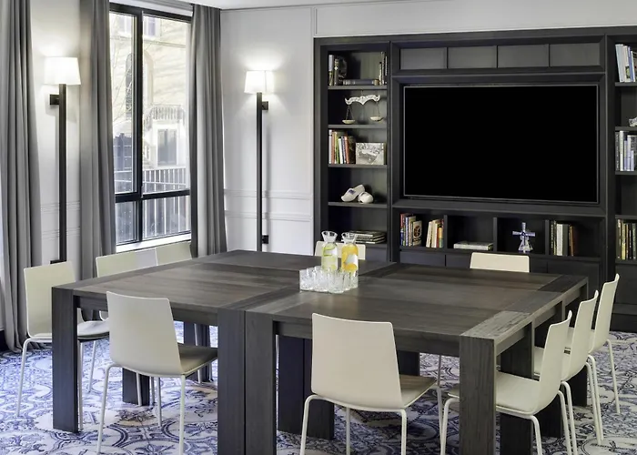 Moevenpick Hotel The Hague