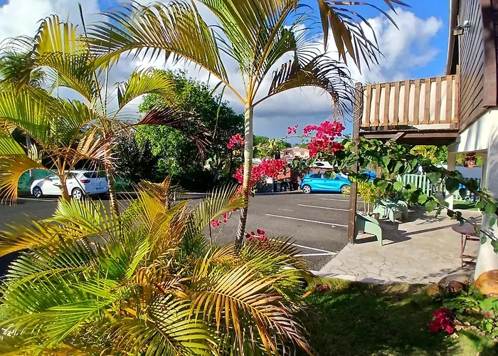 Ti Village Creole