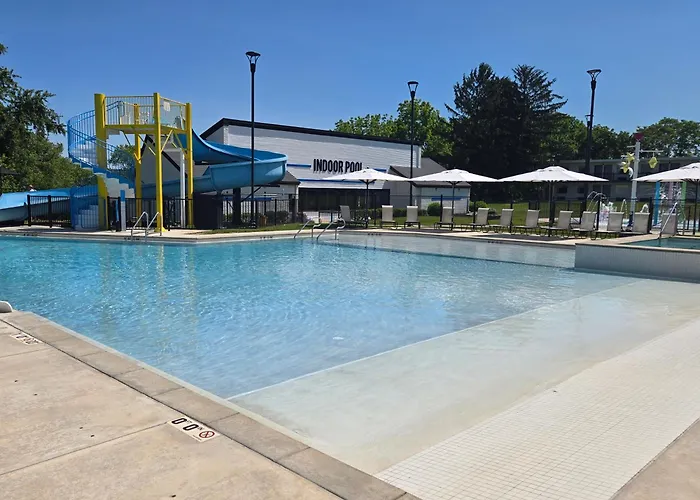 Dutch Wonderland Inn