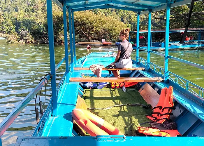 Pac Ngoi Village Homestay