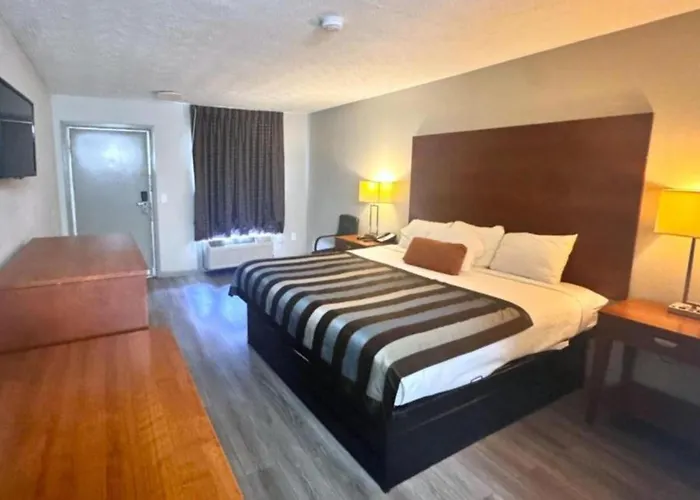 Express Inn New Albany I 22