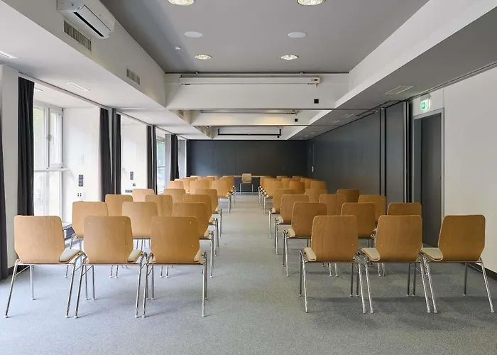 Premier Inn Saarbruecken City Centre