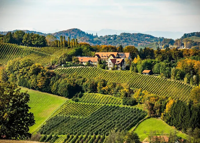 Sattlerhof Geniesserhotel & Weingut