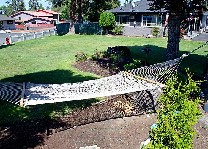 Cascade Lodge Boutique