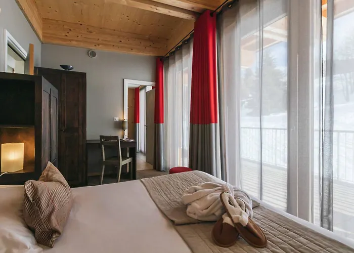L'Aiguille Grive Chalets Hotel