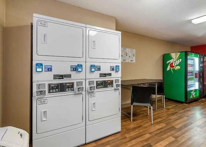Extended Stay America Select Suites - Des Moines - West Des Moines