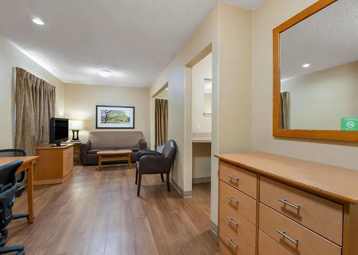 Extended Stay America Select Suites - Denver - Tech Center South