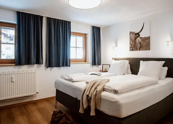 Berghotel Basur - Das Schihotel am Arlberg