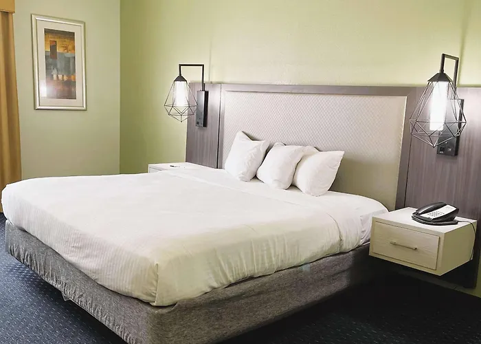Park Inn By Radisson Albany