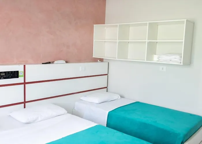 Lider Hotel