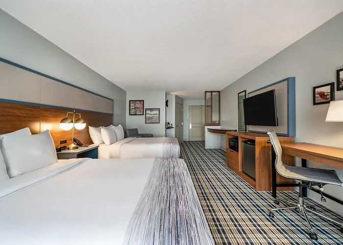Americinn By Wyndham Fairfield