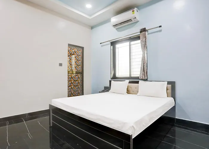 Hotel O Raj Guest House