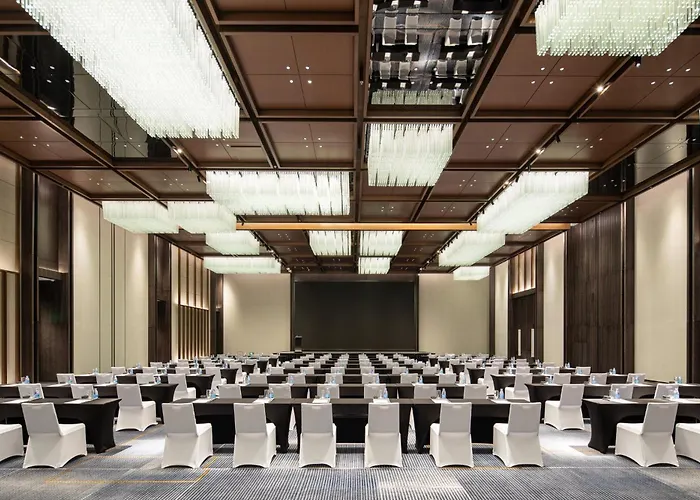 Crowne Plaza Jiangmen Binjiang By Ihg