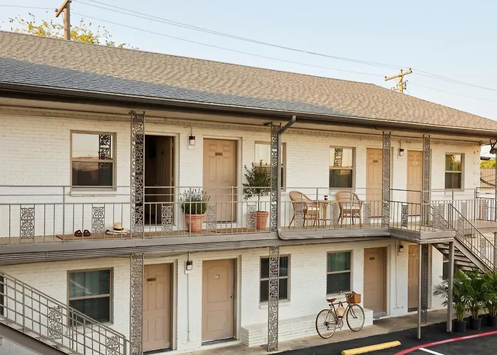 Exclusivo Inn By Oyo Grand Prairie, Tx