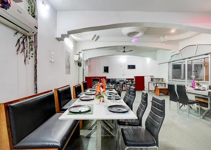 Super Hotel O Gaya Railway Station Formerly Vishal Inn
