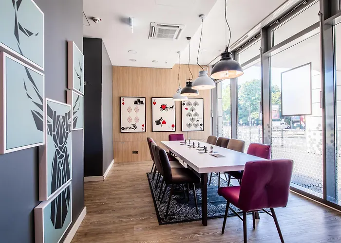 Premier Inn Koeln City Sued