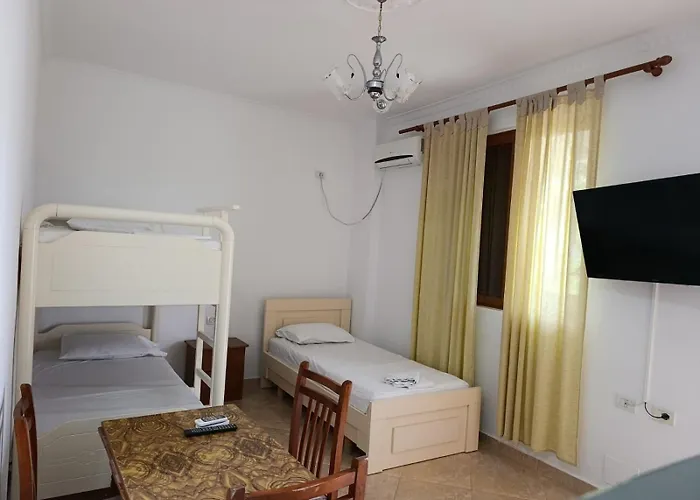 Aparthotel Fitimi