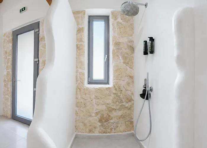 Agorastos Luxury Living