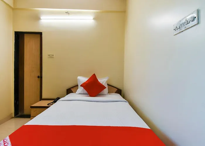 Hotel O Swaraj Resto And Lodging