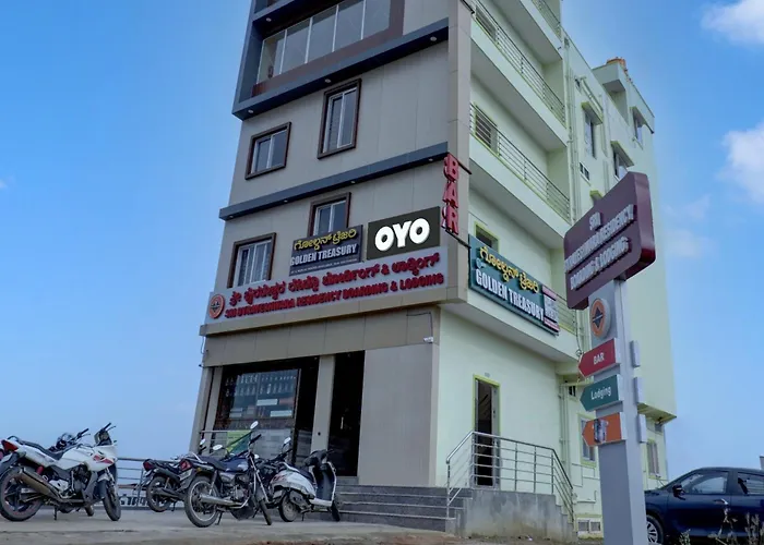 Oyo Flagship Golden Treasury