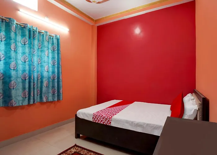 Oyo Flagship Hotel R.M