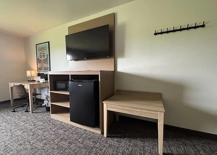Travelodge By Wyndham Atlanta, Illinois