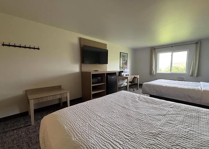 Travelodge By Wyndham Atlanta, Illinois