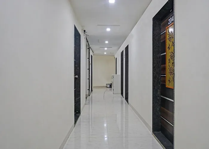 Hotel O Classic Square