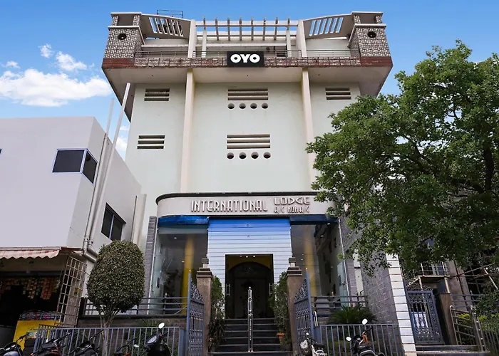 Hotel O International Lodge