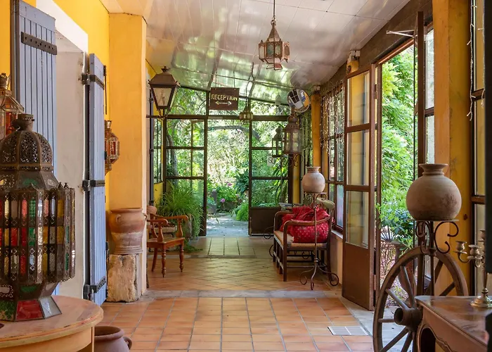 Hotel Mas De La Chapelle Arles