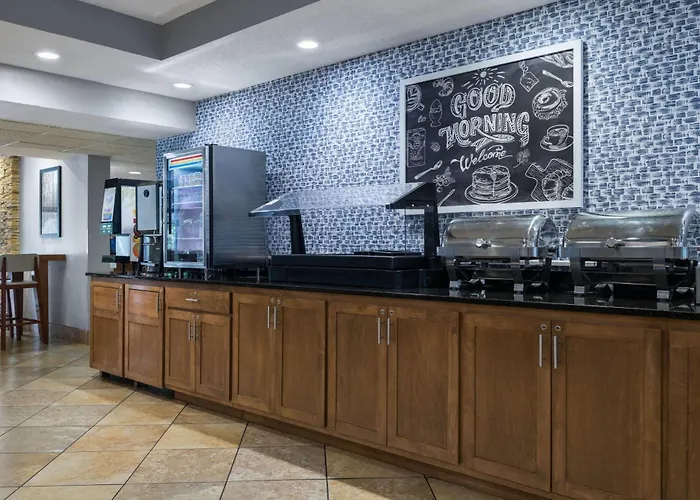 Americinn By Wyndham Madison West