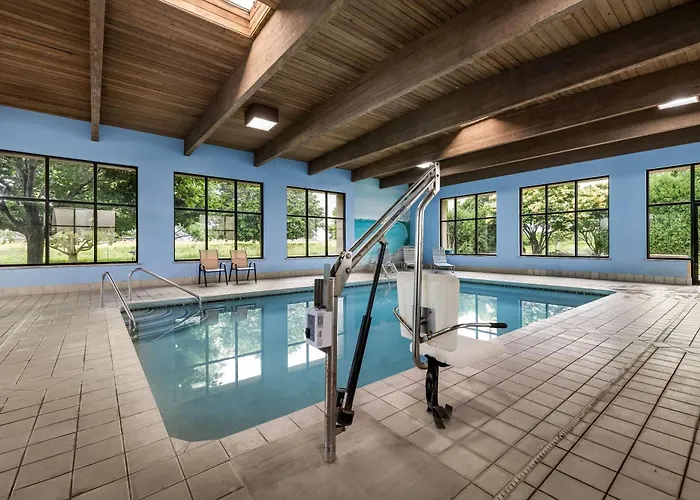 Baymont By Wyndham Janesville