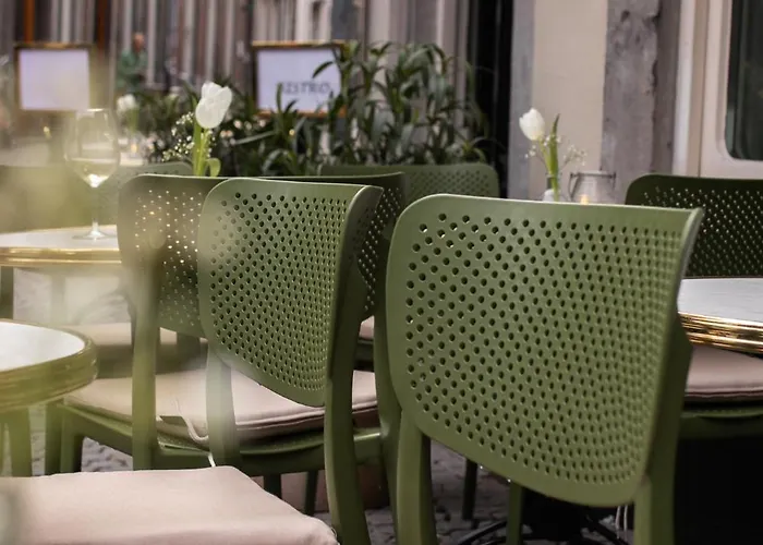 Le Virage Bistro En Hotel