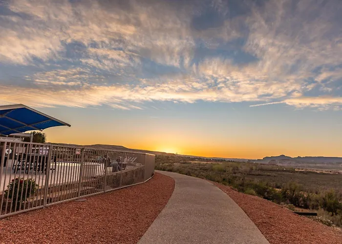Lake Powell Resort