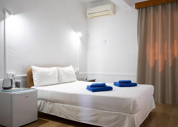 Le Village Hotel