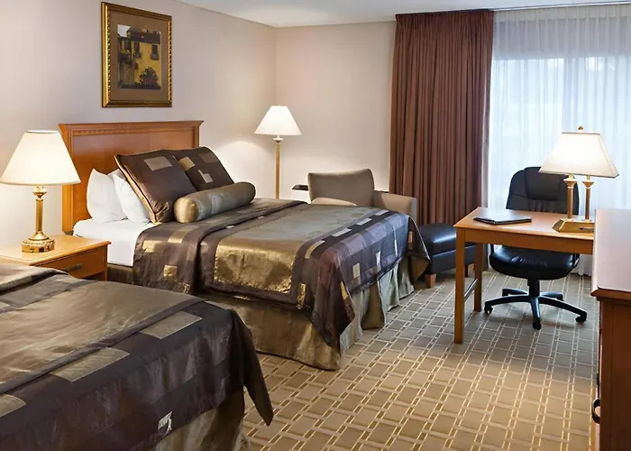 Bismarck Hotel And Conference Center