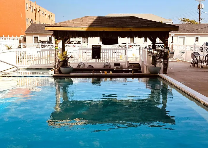 Oceanic Hotel