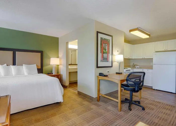 Extended Stay America Suites - Detroit - Novi - Orchard Hill Place