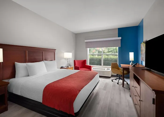 Baymont Inn & Suites By Wyndham Morrow - Atlanta I-75 South