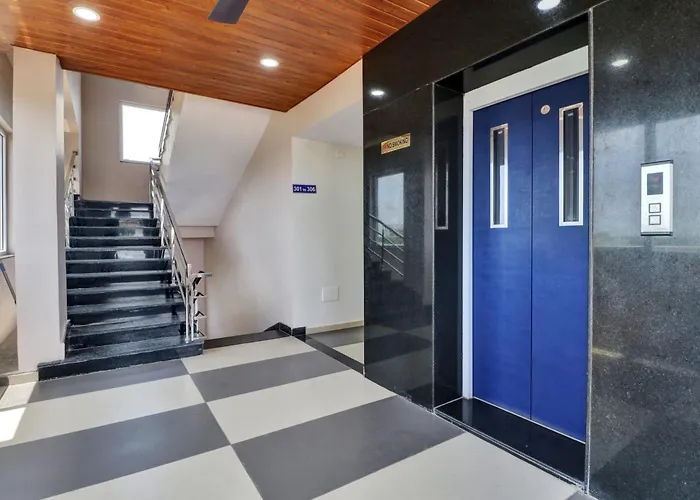 Hotel O Sv Residency