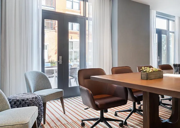 Hotel Indigo Old Town Alexandria By Ihg