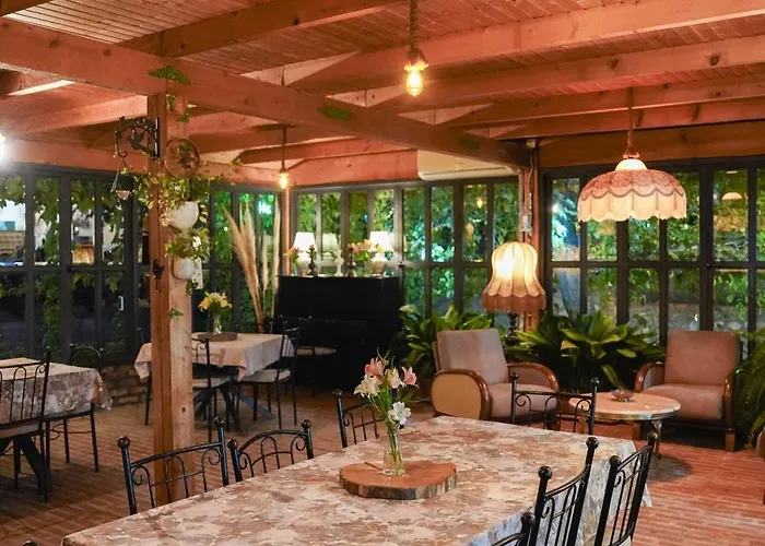 Hotel & Wine Cellar Arge
