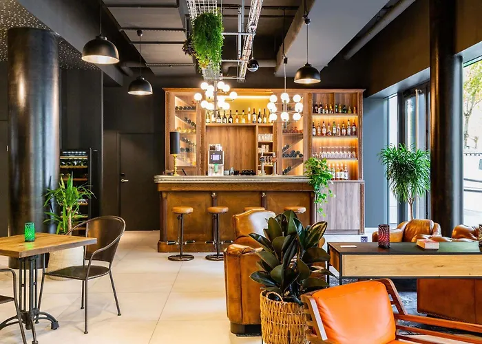 Ibis Styles Puteaux Paris La Defense Hotel