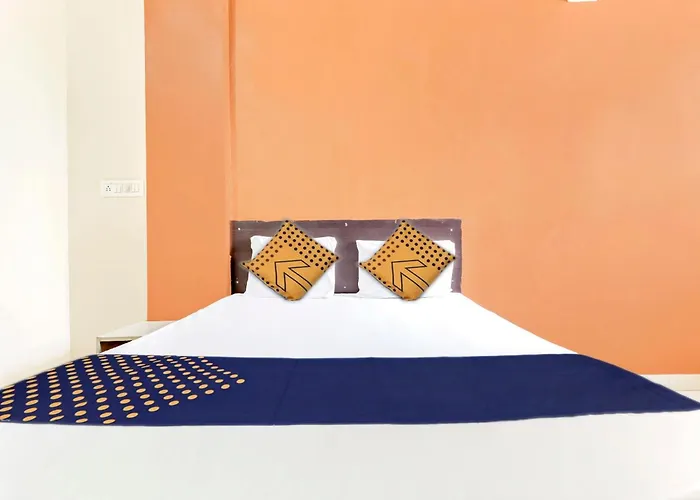 Hotel O Sainidhi