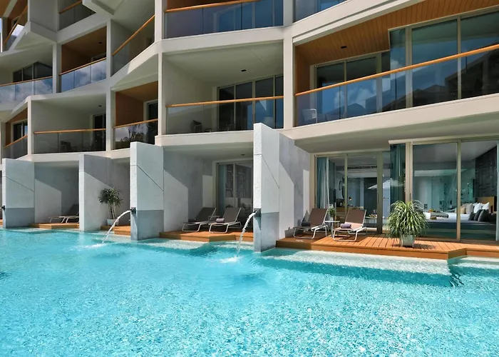 Wyndham Grand Nai Harn Beach Phuket