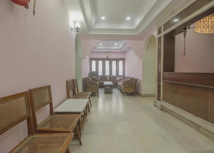 Spot On Satyam Guest House