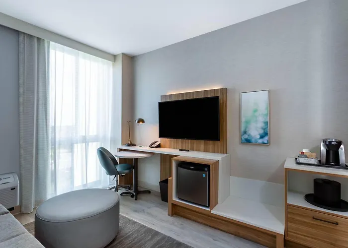 Wyndham Garden Miami International Airport
