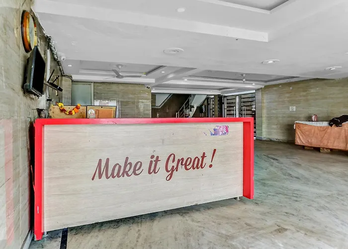 Hotel O Blue Diamond Near Jahangirpuri Metro Station