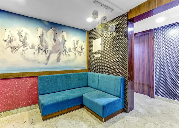 Hotel O The Grand Peradiot