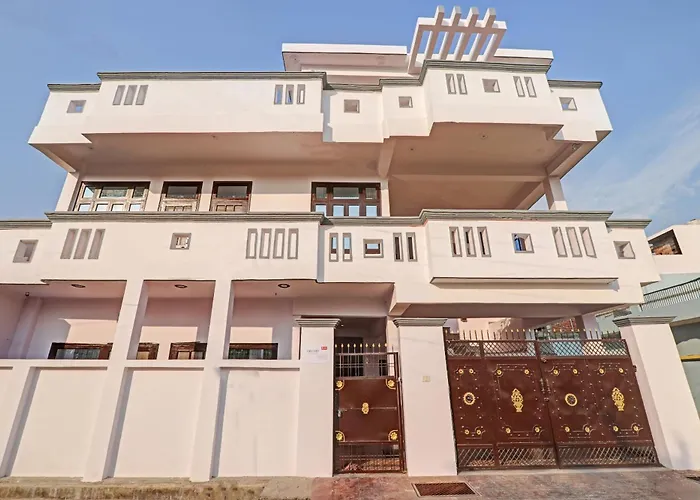 Hotel O Swarnim Banquet Lawn